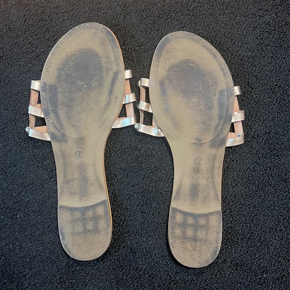 Rose gold and pearl slip on sandals - Picture 4 of 4